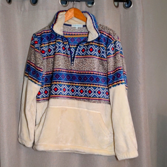 The Mint Julep Jackets & Blazers - Aztec Style Pull Over from The Mint Julep Boutique Size Small
